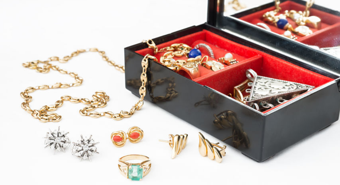 Manipūra : joaillier d’excellence à Cannes