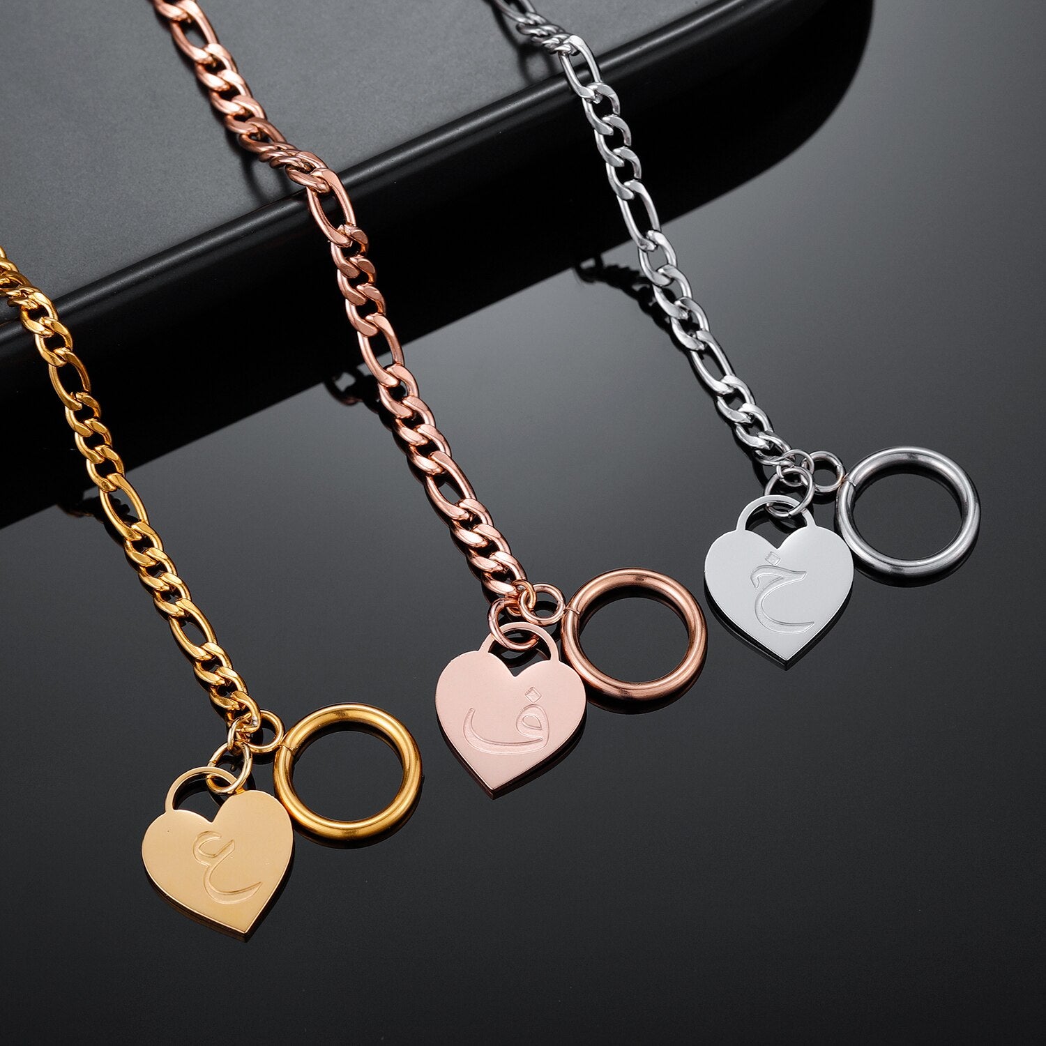 Bracelet Coeur avec Lettres Arabes-Jamilah™