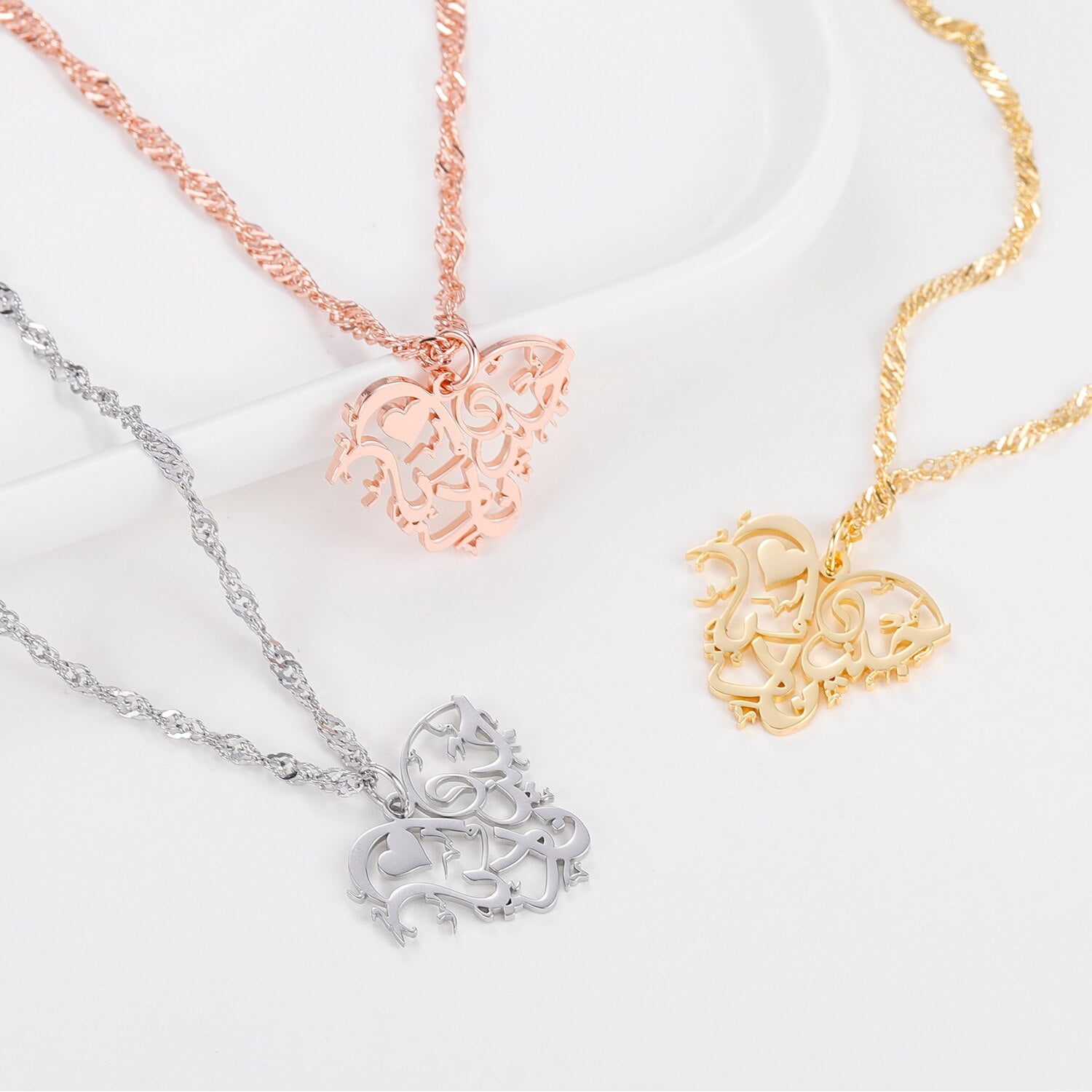 Collier Calligraphie Amour-Jamilah™