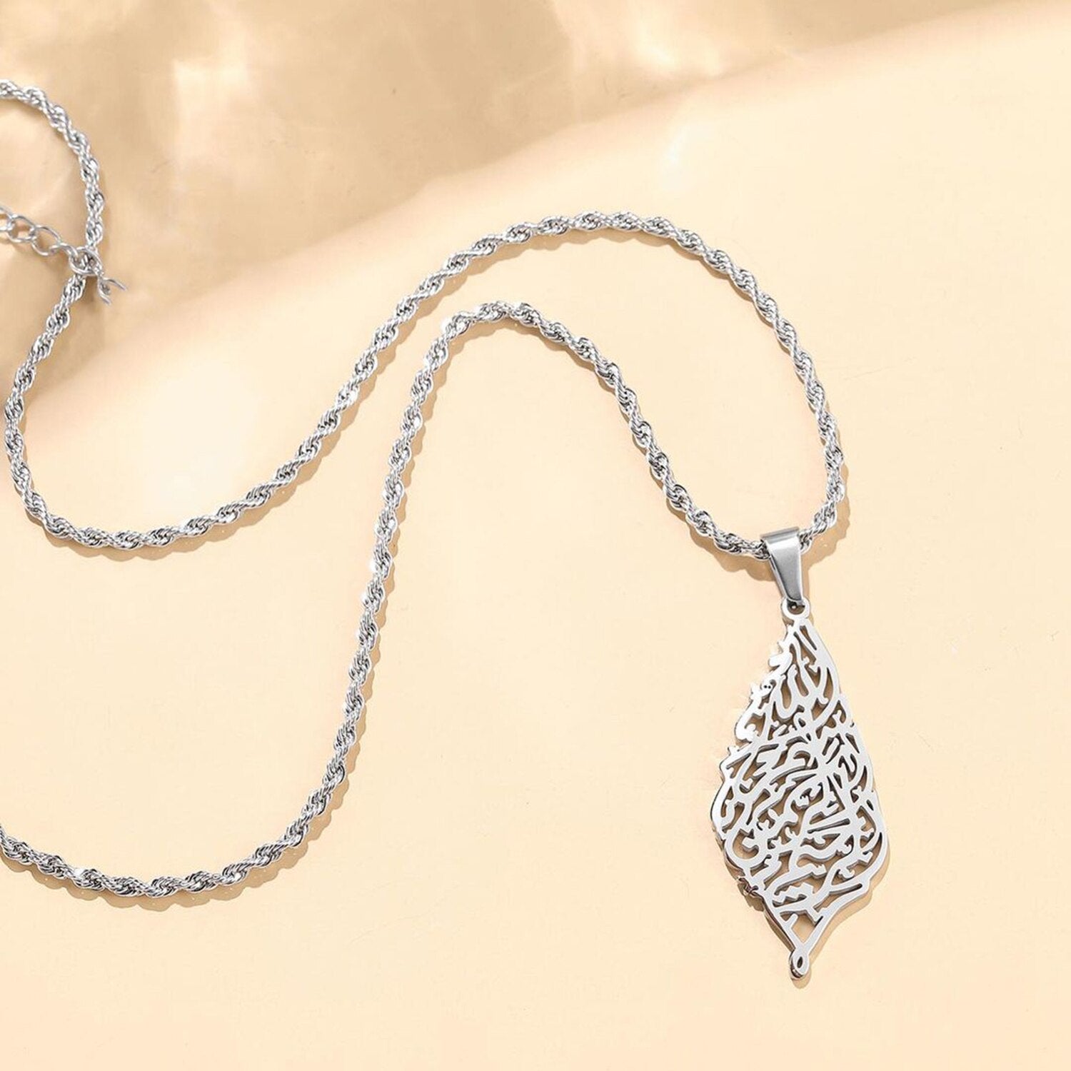 Pendentif Calligraphie Arabe &quot;Bismillah&quot;-Jamilah™