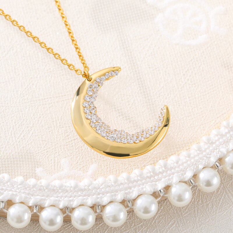 Collier Croissant de Lune avec Strass-Jamilah™
